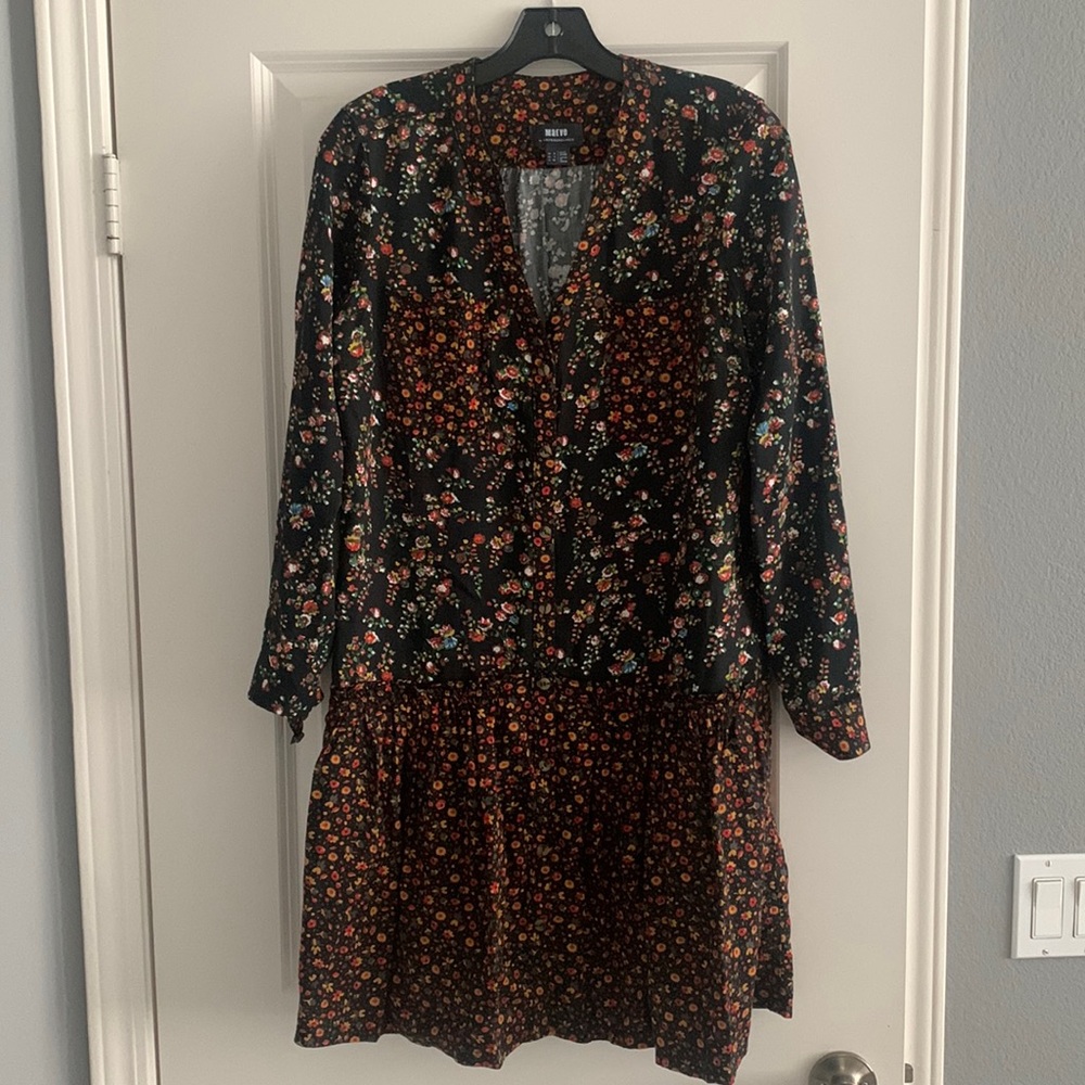 Maeve by Anthropologie dress. Only worn once and shows no wear. US size 2.